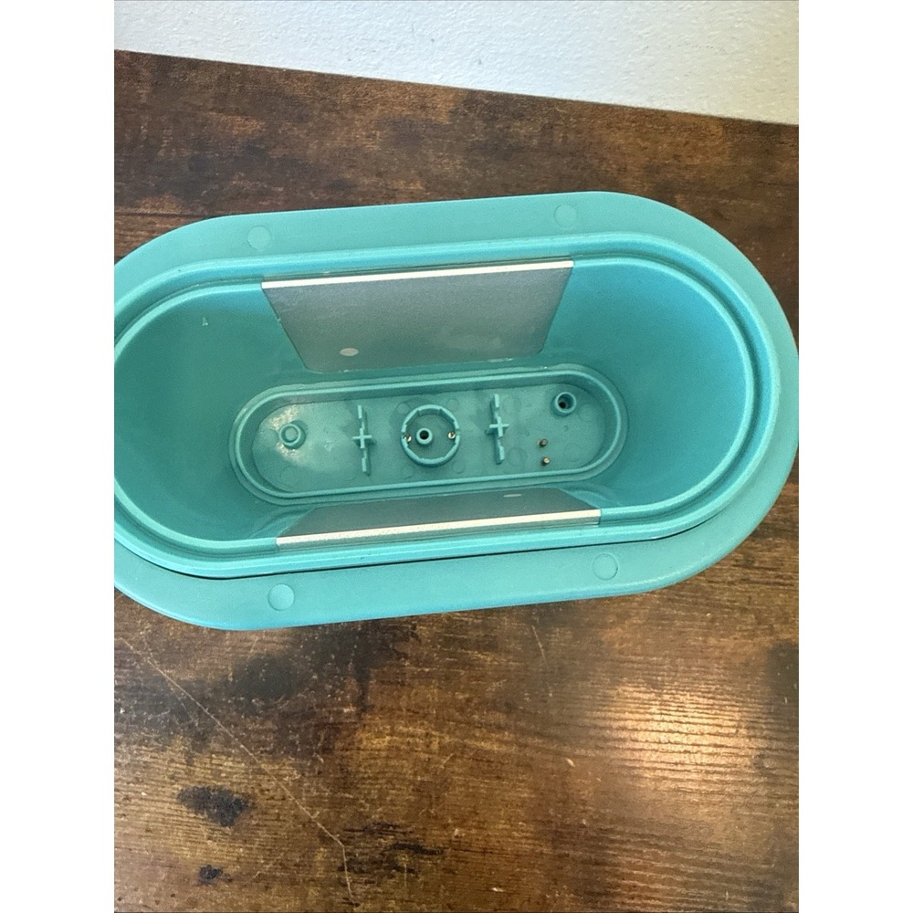 Cooling Body Sculpting Unit – Powers On – Missing Panel – AS‑IS for Parts - Picture 8 of 10
